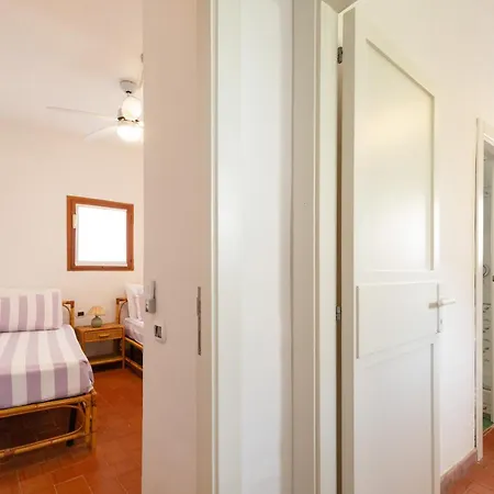 Laura A Villasimius, Tra Casa E Mare Non C'e Distanza * Villasimius